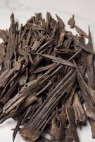 عود هندي طبيعي سيوفي تربل سوبر الوقيه 30 جرام