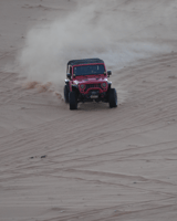 جولات تطعيس VIP الرمال الحمراء بسيارات رانجلر معدل...