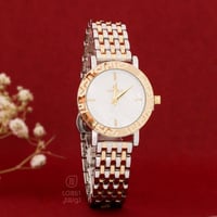 ساعة يد نسائية مكس