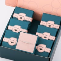 بوكس توزيعات اساور 6 قطع