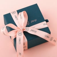 3 أساور مطلية بالذهب من لونسي