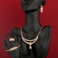 طقم زركون مميز ذهبي