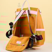 حقيبة ظهر جلدية عملية