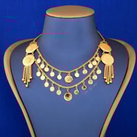 خناق فخم بتصميم جنيهات