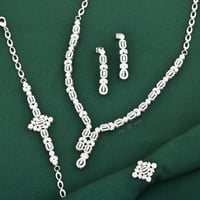 طقم زركون مميز فضي