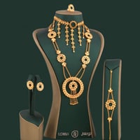 كولكشن كبير مطلي بالذهب