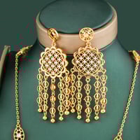 طقم كويتي بسلسال طويل