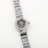 بوكس توزيعات ساعات 6 قطع