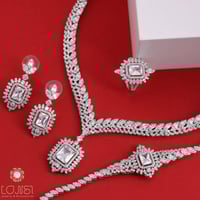 طقم فاخر للمناسبات