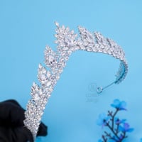 تاج عرائس ملكي فاخر