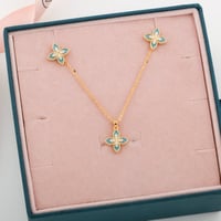 نص طقم اطفال ملون مميز