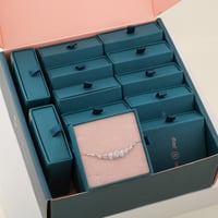 بوكس توزيعات اساور 6 قطع