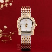 ساعة يد نسائية تصميم عالمي