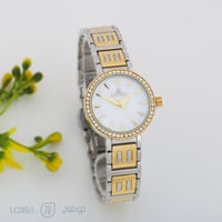 ساعة نسائية فاخرة