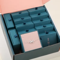 بوكس توزيعات اساور 6 قطع