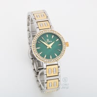 ساعة نسائية فاخرة