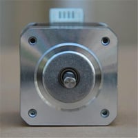 محرك ستبر NEMA17 بطول 34 مم – 1.5A مع كابل 720 مم...