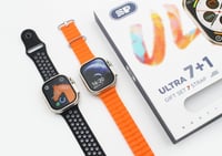 ساعة ISNUP الذكية باطار باللون الاسود