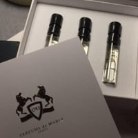 10 علب مع اكياس من عطور دي مارلي الاصليه