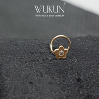 زمام بيرسينج ذهب عيار 18k بشكل وردة صغيرة بفص أبيض