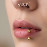 حلق بيرسينج ذهب عيار 18k بشكل حذوة الحصان