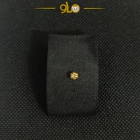 زمام بيرسينج ذهب وردة بفص عاكس ألوان