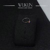 زمام بيرسينج ذهب عيار 18K دائري حلقة بفص عاكس ألوا...