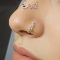 زمام بيرسينج ذهب 18K دائري حلقة بأربع فصوص صغيرة