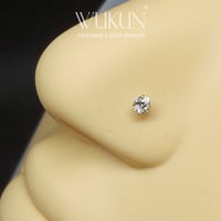 زمام بيرسينج ذهب عيار 18K فص مزنايت بلمعة أفضل