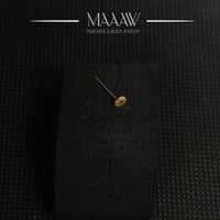 زمام بيرسينج ذهب عيار 18K دائرة صغيرة بنقشة