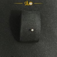 زمام بيرسينج ذهب عيار 18k بفص سبع ألوان صغير