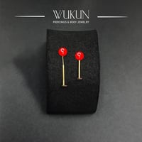 زمام بيرسينج ذهب عيار 18k وردة بفص أبيض 2