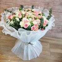 بوكيه ورد كبير بيبي روز