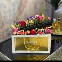 ورد طبيعي مع شوكلا بستاني المميزة