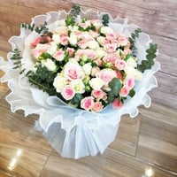 بوكيه ورد كبير بيبي روز