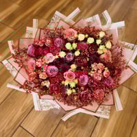 بوكيه فرحتي الكبيره