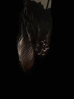 اكياس عبايات قطيفه مطرزة بالاسم