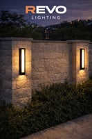 فانوس جداري خارجي LED أسود بإضاءة صفراء 30 واط