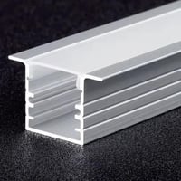 بروفايل ألمنيوم 1.5 سم ×9م سم بشفة – لون سيلفر، طو...