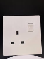 فيش 13 امبير بيانو ابيض مفتاح Felsen ضمان 25 سنة