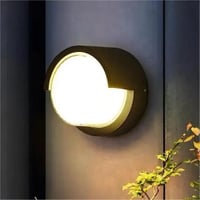 جداري خارجي LED دائري 5 واط بإضاءة صفراء وجرم أسود...