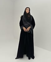 عباية مخمل أسود مع شيفون قصة كلوش