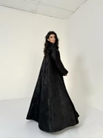 عباية كريب اسود مع تفته هندي قصة كلوش