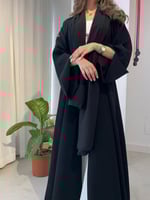 عباية كريب سيراميك أسود فاحم قصة كلوش