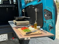 طاولة باب الشنطه (ادفانس) - سوزوكي جيمني