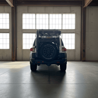 سلة الأمتعة على تاير السبير