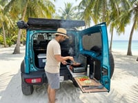 طاولة باب الشنطه (ادفانس) - سوزوكي جيمني