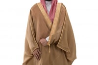 بشت زعفراني فاتح دقة ملكي