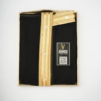 بشت اسود دقة ملكي