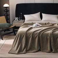 بطانية شتوية خفيفة ساده